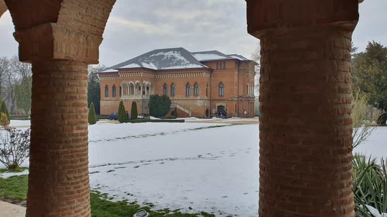Bucharest: Mogosoaia Palace and Snagov Monastery Tour