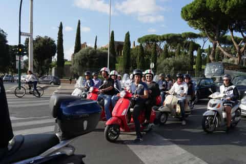 Rome: Vespa Tour with Optional Driver