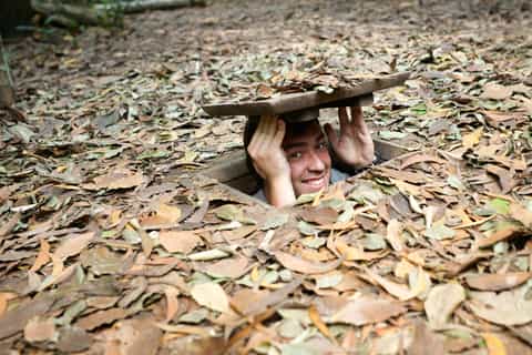 From Ho Chi Minh: Cu Chi Tunnels and VIP Speedboat Tour