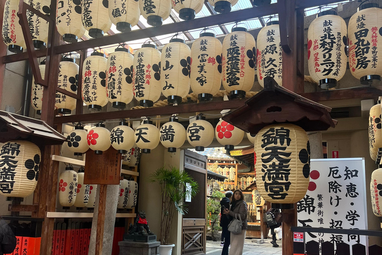 Kyoto: Private Nishiki Market Guided Food Tasting Tour