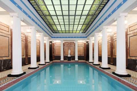 Moscow: Sanduny Baths Spa Ticket with Hotel Pickup