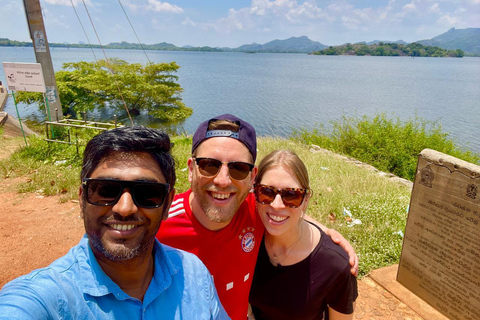 From Kandy: Polonnaruwa Day Tour, Medieval Capital Discovery