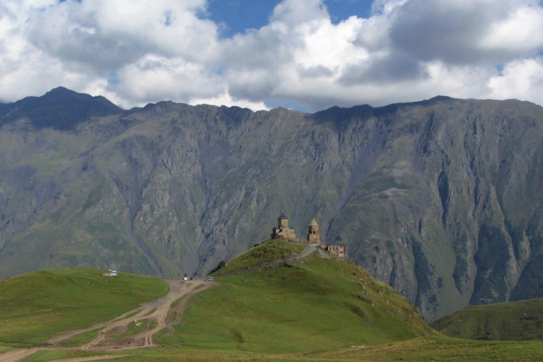 Excursión a Mtskheta, Ananuri, Gudauri y Kazbegi desde Tbilisi