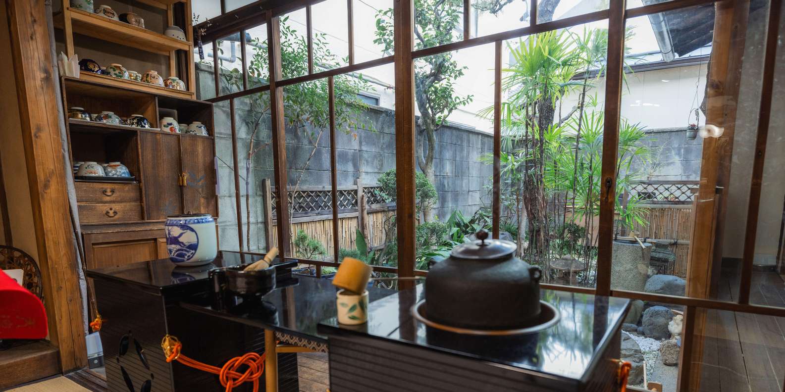 Kyoto: Table-Style Tea Ceremony at a Kyo-Machiya