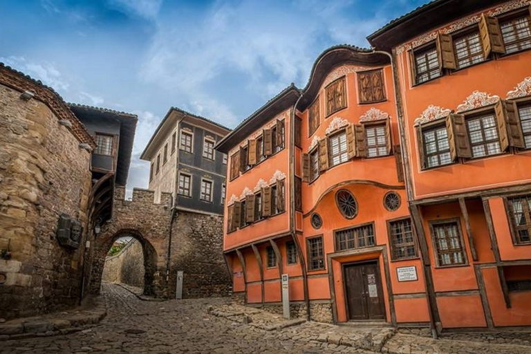 From Sofia: Full-Day Tour of Plovdiv with Lunch Tour in English