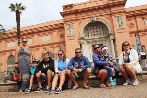 Kair: Bilet i transfer do Egipskiego Muzeum StarożytnościWycieczka z lunchem z Kairu