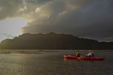 Coron: Coron Island Sunset Kayaking trail