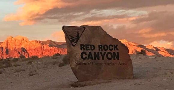 Las Vegas: Red Rock Canyon Sunrise Self-Guided E-Bike Tour