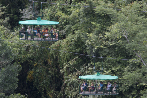 Praia de Jaco: Pacific Aerial Tram na Rainforest AdventuresJaco Beach: Pacific Aerial Tram em Rainforest Adventures