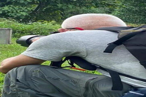 Santa Cruz: Giant Tortoise Watching and Lava Tunnels Tour