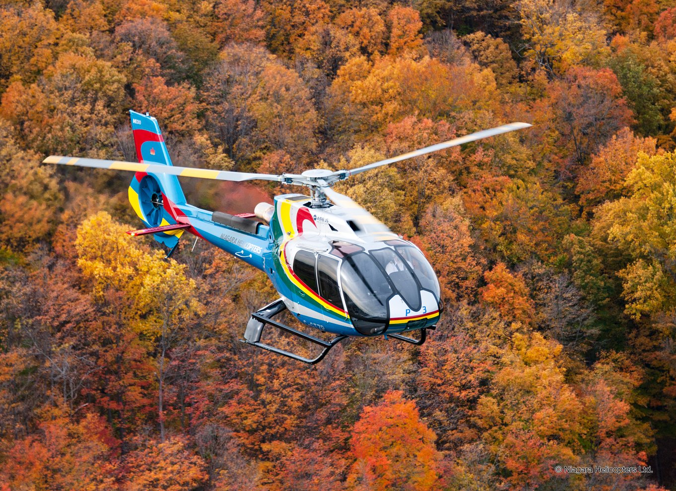 Niagara Falls, Canada: Naturskøn helikoptertur