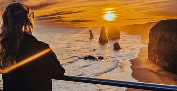 Melbourne: 12 Apostles Sunset Tour - Less Crowds