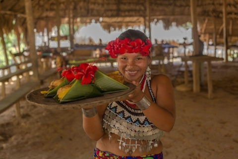 Depuis Panama : visite de 5 h du village indien EmberaDepuis Panama : visite de 5 h du village indien d'Embera