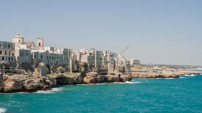 bari customized private walking tour with a local