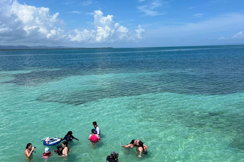 Miches: Media Luna, Snorkeling & Bacardi Island