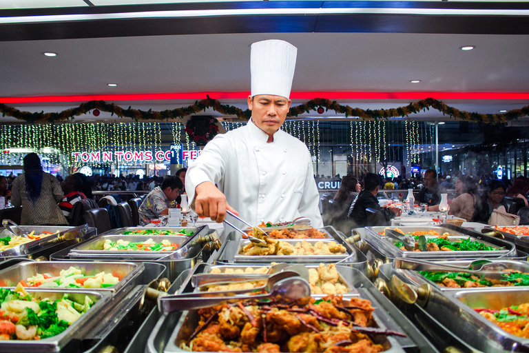 Bangkok: River Dinner Cruise on the Chao Phraya Princess