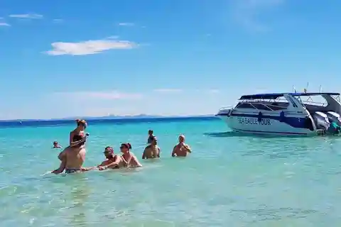 Krabi: 4 Islands Private Trip by Speedboat