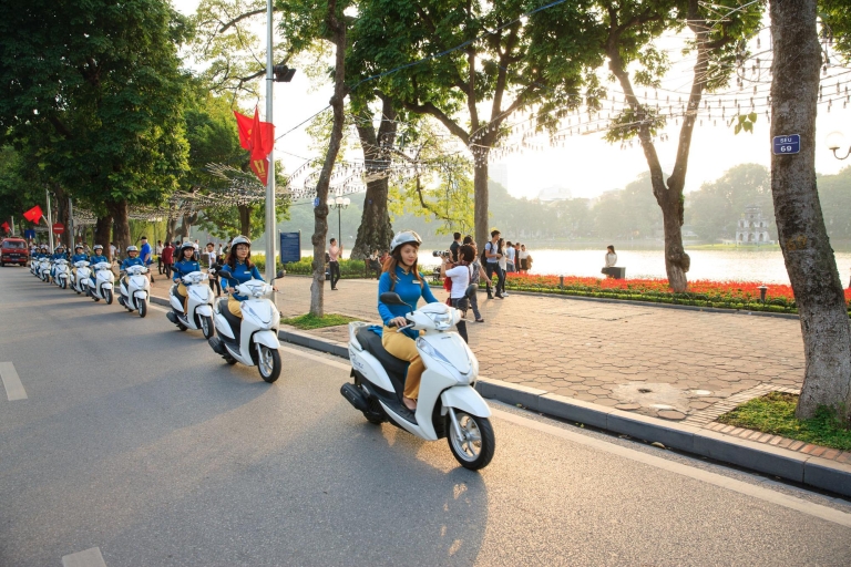 Hanoi Motorbike Night Street Food Tour naar onopgemerkte locaties