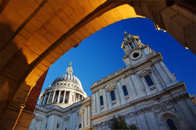 london old town walking tour