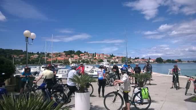 Île dugljan louer un vélo