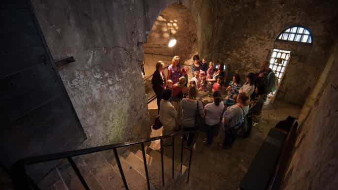 oxford castle and prison guided tour