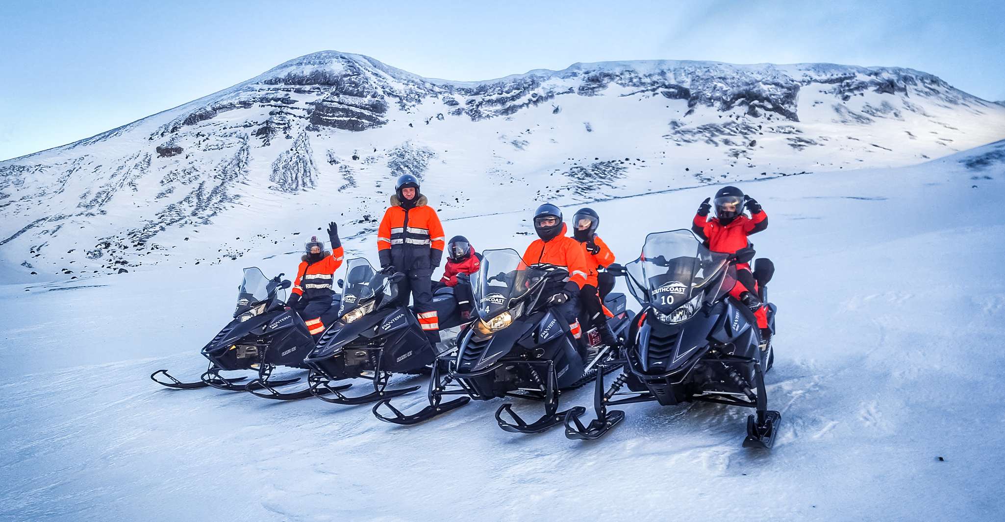Snowmobiling on Eyjafjallajökull - Hizvo