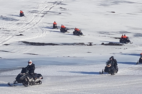 Motos de nieve en Eyjafjallajökull