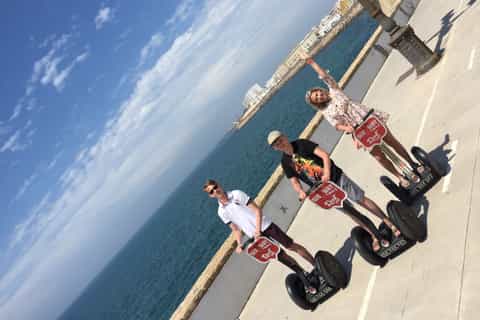 Cadiz: Private 1.5-Hour Old Town Photo Tour by Segway