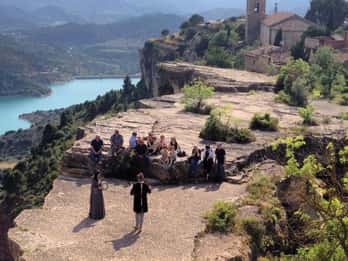 Salou: Siurana Medieval Village Guided Tour w/ Hotel Pickup