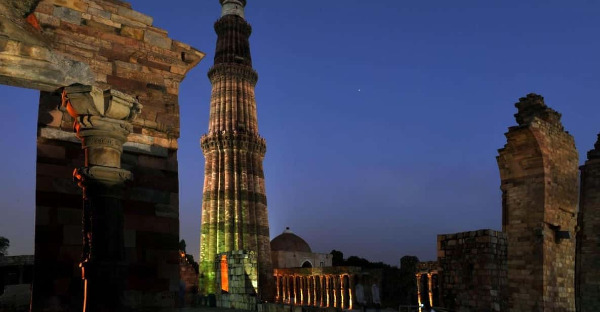 New Delhi: Qutub Minar Light & Sound Show with Dinner | GetYourGuide