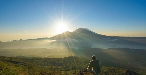 Bali: Mount Batur Sunset Trek with Picnic