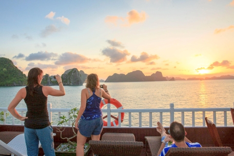 2-Day Royal Palace Ha Long Bay & Ti Top Island Cruise Double/Twin Deluxe Cabin without transport