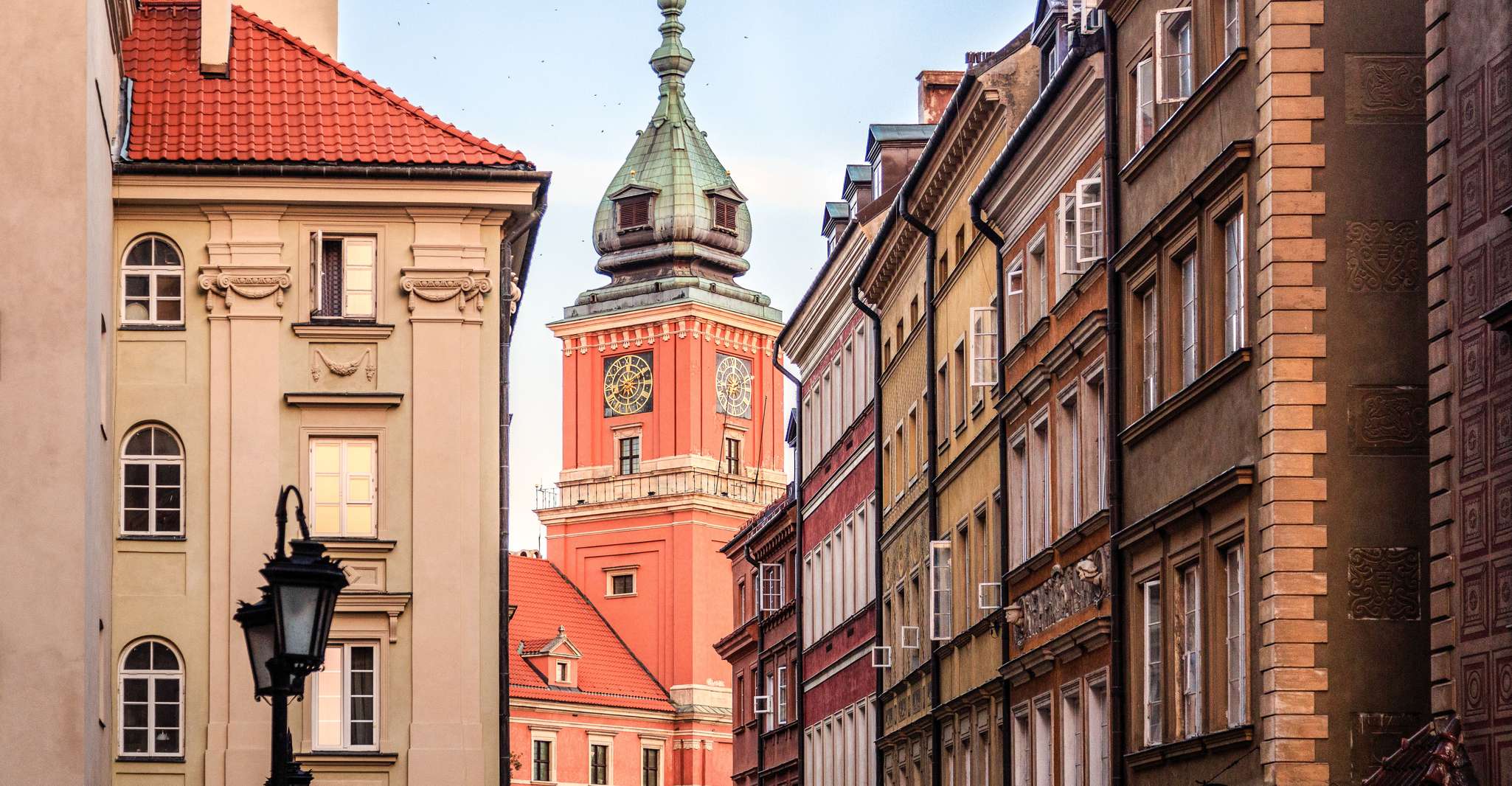Varsovia, Tour privado de 3 horas en coche con recogida del hotel - Hizvo