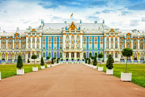 St. Petersburg: Catherine Palace in Pushkin Small Group Tour