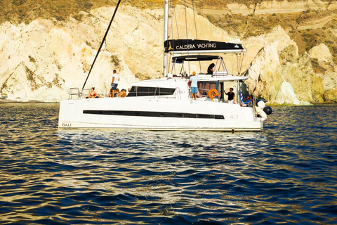 Santorini: Catamaran Cruise with Fresh Meal & Open Bar Day Cruise