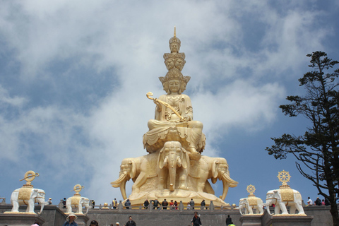 تشنغدو: جولة جماعية لمدة يومين في الباندا وليشان بوذا وإيميشانالخيار القياسي