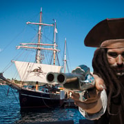 Sydney Harbor: Theatrical Pirates Cruise