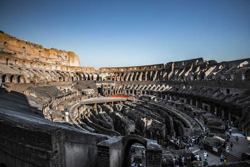 colosseum underground and ancient rome tour