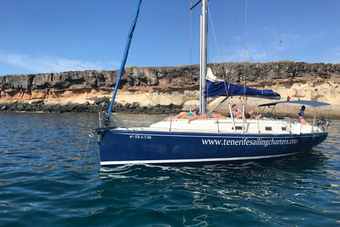 Tenerife: Private Sunset Charter with Drinks and Tapas Private Cruise on 33-foot Yacht Gran Azor