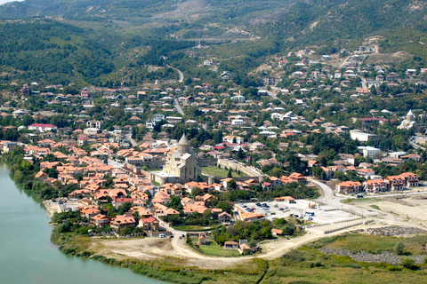 Mtskheta, Gori en Uplistsikhe Full-Day Tour