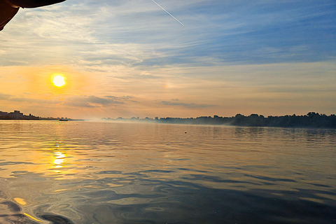 Belgrade: PRIVATE Luxury Boat Cruise on 2 Rivers 2 HOURS Private luxury boat day cruise + FREE DRINKS