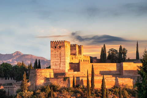 From Málaga: Sunset Alhambra Tour with Tickets Sunset Alhambra Tour from Málaga without Nasrid Palaces