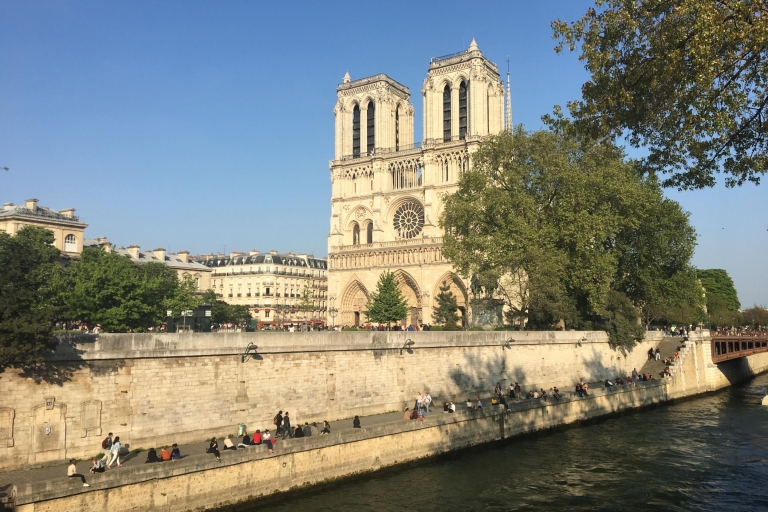 París: explora la isla de la ciudad con un localParís: explore Île de la Cité con un local
