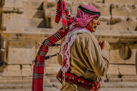Amman: Guided Art and Culture Walking Tour with