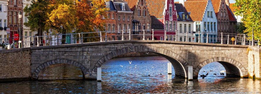 Brussels: Day Tour to Bruges with 4-Hour Guided Walk