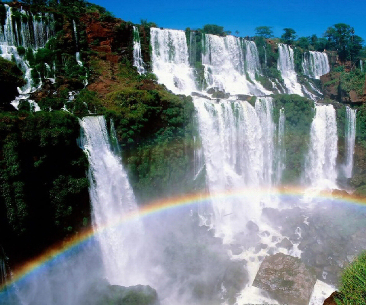 3-Days Iguazu Falls Trip with Airfare from Buenos Aires