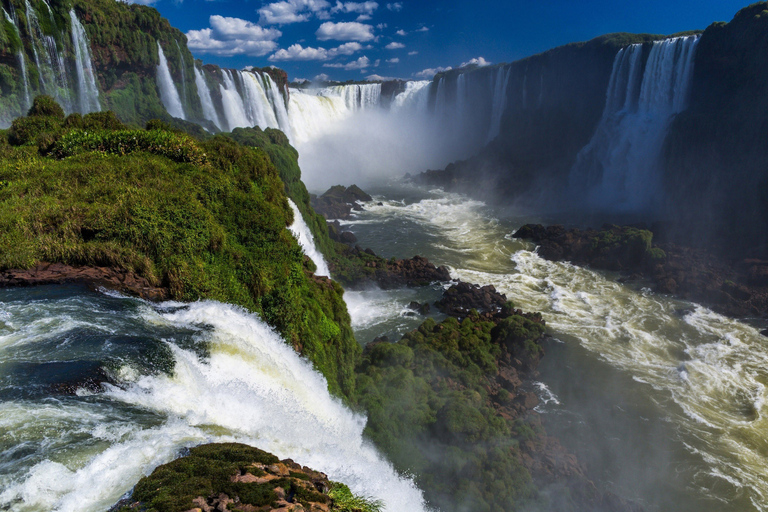 Z Buenos Aires: 3-dniowa wycieczka do wodospadów Iguazu z przelotem