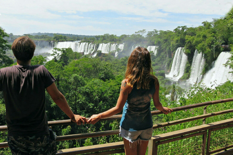 Vanuit Buenos Aires: 3-daagse tour naar de watervallen van Iguazu met vliegticket