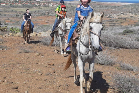 Excursión a Caballo a la Laguna Oculta de Aruba