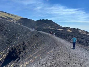 Etna Tour with licensed Tour Guide pickup & drop-of Catania